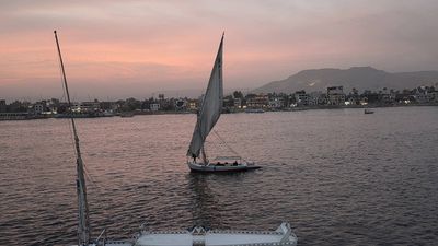 Tak jdeme na to...Luxor den prvni. Dny byly plné vjemů a zážitků, náhodně jsem vybrala část 🙈 fotek, hlavni hřeb programu...Karnak Templ…